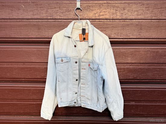 Джинцовая куртка Levis оригинал