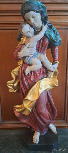 Статуэтка старинная. .Мадона. Большая. Дерево.Полихромная. Европа.