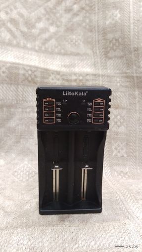Зарядка для аккумуляторов 18650 LiiTokala Lii-202