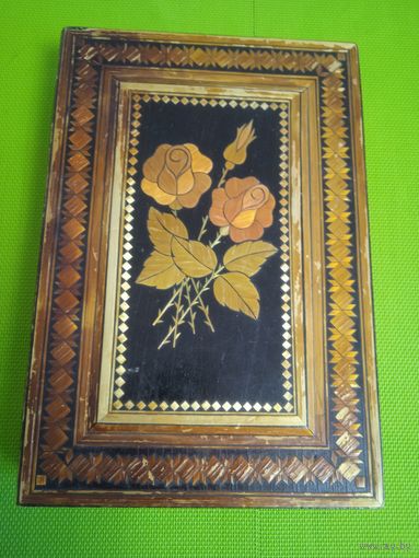 Шкатулка в виде книги. СССР. Дерево