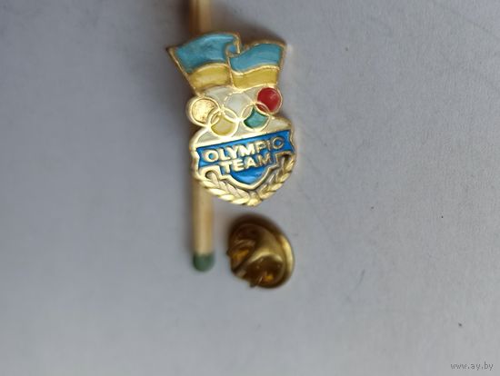 Знак значок олимпийская команда  тяжмет