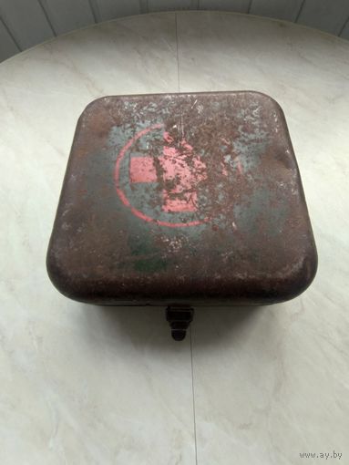 Автомобильная аптечка СССР