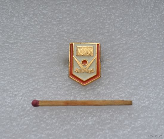 Хоккей.