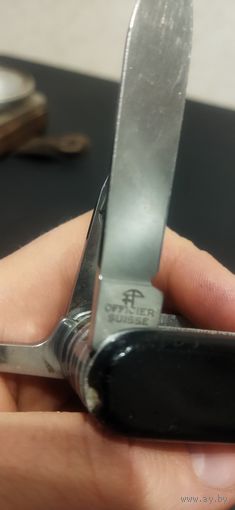 Нож Viktorinoks. Офицерский