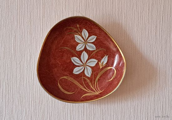 Тарелка глубокая фарфор золочение ручная роспись Hertel-Jacob Porzellan Bavaria,настенное крепление.