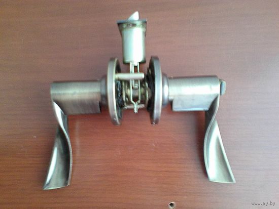 Ручка для Межкомнатной Двери - Б/У - В Рабочем Состоянии - Ключей Нет.