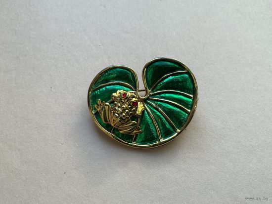 Брошь Лягушка Сваровски? Эмаль Германия винтаж