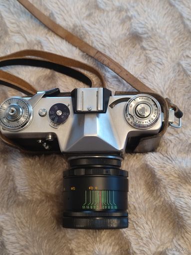 Фотоаппарат Зенит Е    Helios 44 -2