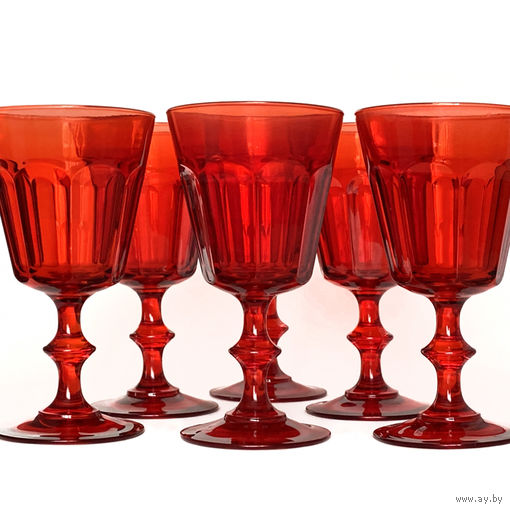 Бокалы для вина. Окрашенное стекло. Винтаж