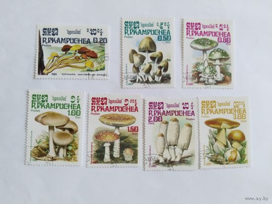 Камбоджа  1985  7 м грибы