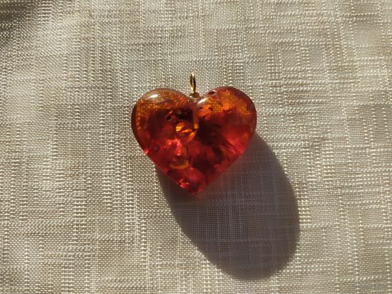 ПОДВЕСКА - НАТУРАЛЬНЫЙ ЯНТАРЬ