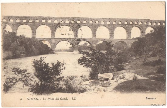 Распродажа коллекции открыток с видами мостов