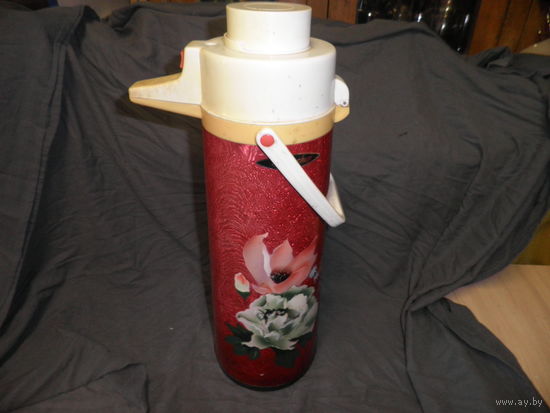 Термос из дружественного Китая 70-х годов.Лот 03.С рубля.