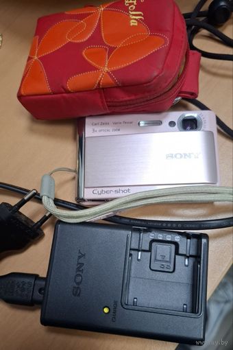Цифровая, Японская камера Sony, Cyber-shot Carl Zeiss Vario-Tessar. Комплект