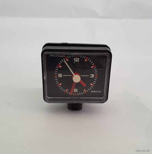 Часы янтарь автомабильные кварц