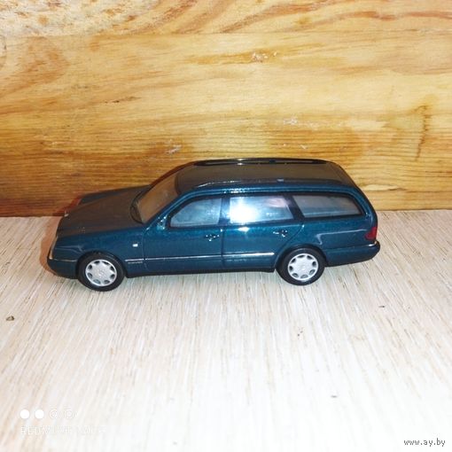 Mercedes.Herpa.1/43.