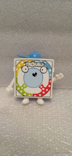 Коллекционная игрушка из Макдональдс. Игры Хасбро, 2021г. Трабл. 17