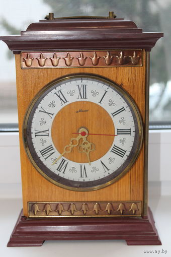 Часы "Маяк" настольные или каминные в доработку или детали