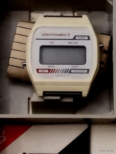 Электроника 5  (Electronika), конец 1980-х. Завод Интеграл БССР. Винтаж. Новые из коллекции.