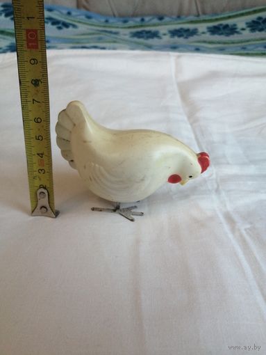 Заводная игрушка "курочка"