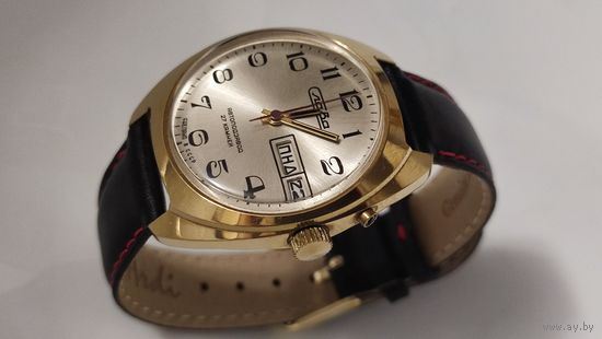 Часы Слава.Двойной календарь.Автоподзавод.СССР