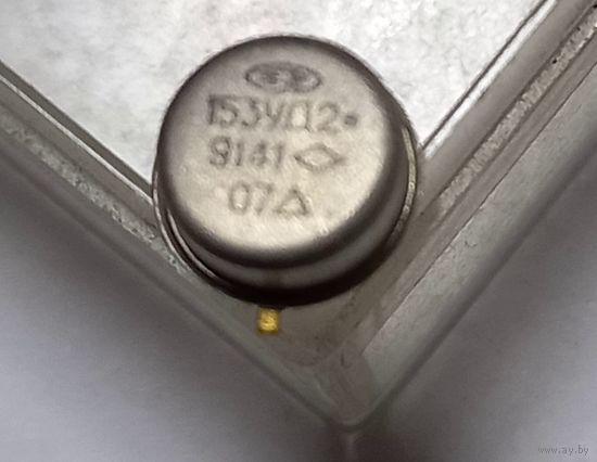 Микросхема 153УД2.Новая