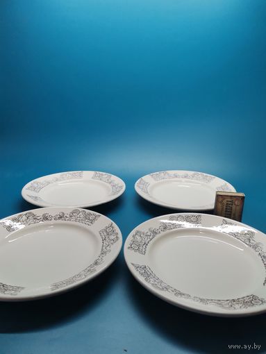 Блюдце СССР. ЗИК. (одним лотом).