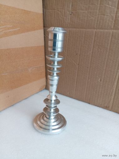 Подсвечник