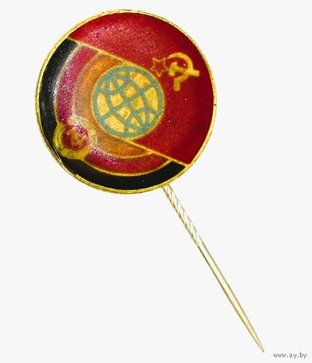 Значок, посвященный космической миссии "Союз-31". Сотрудничество СССР и ГДР в рамках программы "Интеркосмос"