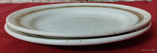 Тарелка-3 эпохи СССР. Будянский фаянсовый завод - Серп и Молот (Буды), 1957-1965 гг