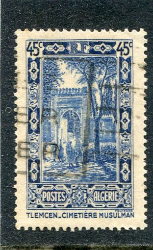 Французский Алжир. Мусульманское кладбище в городе Тлемсен. 45с