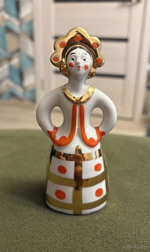 Статуэтка Фарфоровая Матрешка - невеста . Дулёво