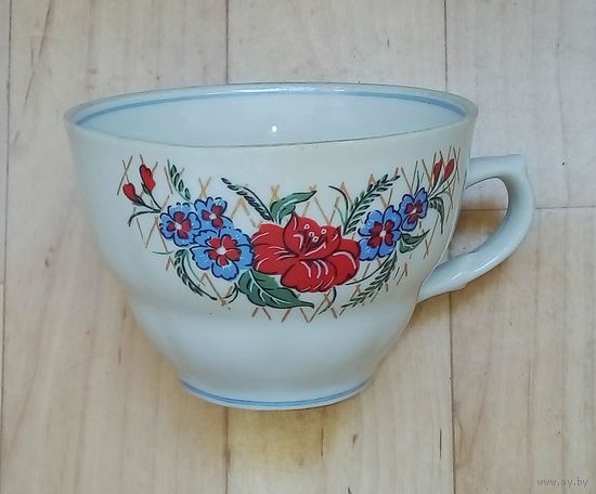 Чашка чайная-Клеймо- Минский фарфоровый завод.