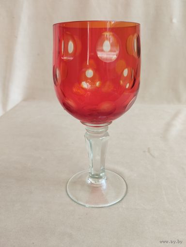 Бокал для вина рубиновый Горошек (объём 250 мл). Нёман