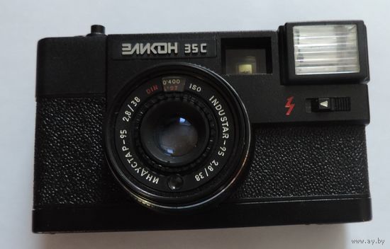 Фотоаппарат "Эликон 35С". Исправный.