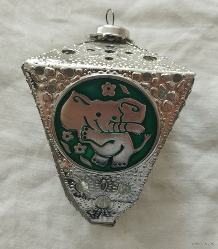 Ёлочная игрушка фонарик