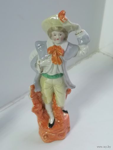 Статуэтка ГДР лот 1