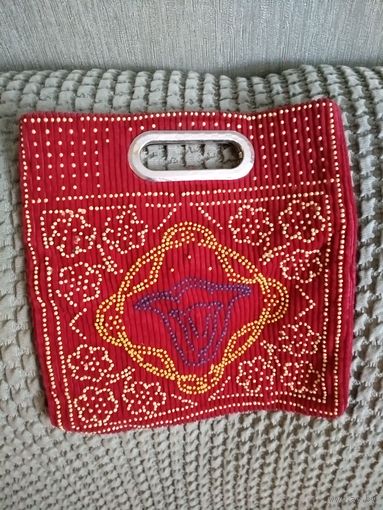 Сумочка вышитая бисером. Индия