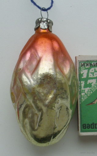 Ёлочная игрушка. Б-13.