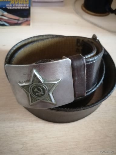 ПРЯЖКА солдатская военная , клеймо на месте
