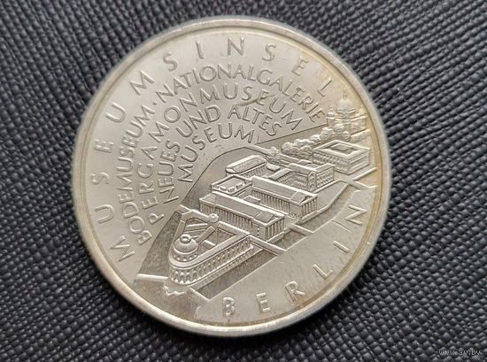 10 евро 2002 Германия Берлинский музей! Серебро 18 грамма 925 пробы 0,535 унции! ВОЗМОЖЕН ОБМЕН!
