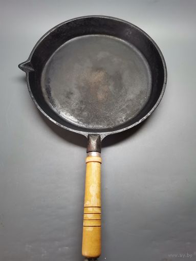 Сковорода СССР ( чугун).