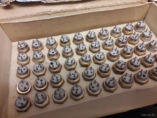 Транзисторы 2П902А (лот 10 шт)