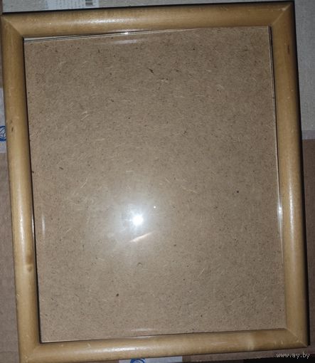 Рамка со стеклом 20*24 см. Размеры для фото 18,5*22,5. Дерево. С 1 рубля! Приобретите полезную вещицу за свою цену