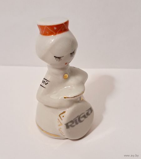 Девочка с барабаном. Рига. Рижский фарфор.  Без МПЦ!