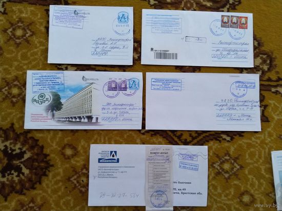 Беларусь 5 конвертов Барановичи разные штемпеля 1 конверт бумеранг