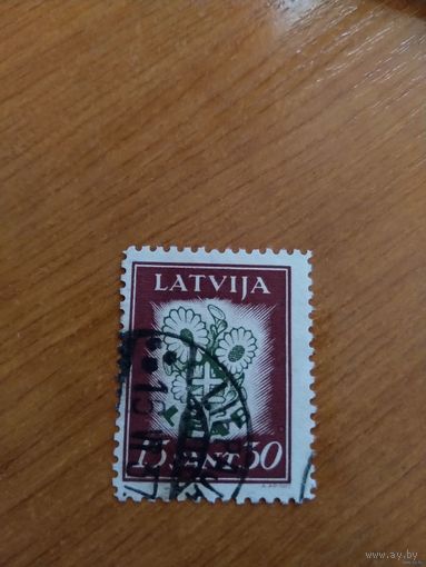 1930 Латвия почтово-благотворительная борьба с туберкулёзом медицина флора (1-4)