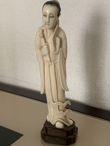 Японское Окимоно из слоновой кости. Конец XIX – начало XX века