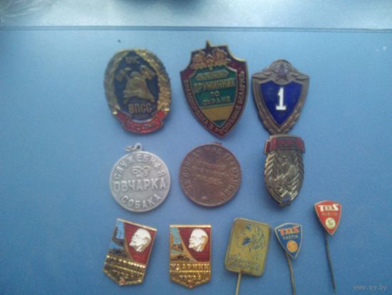 Знаки, значки, медали