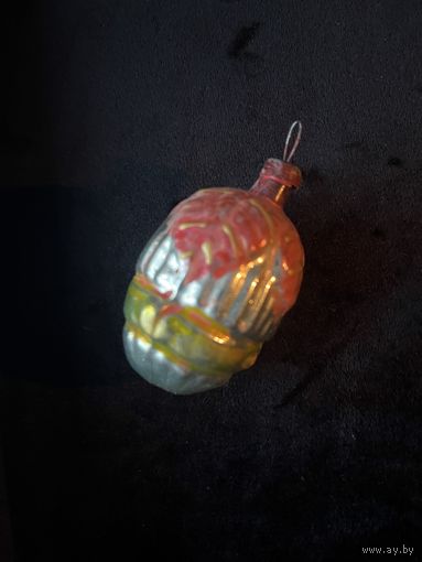 Ёлочная игрушка орех